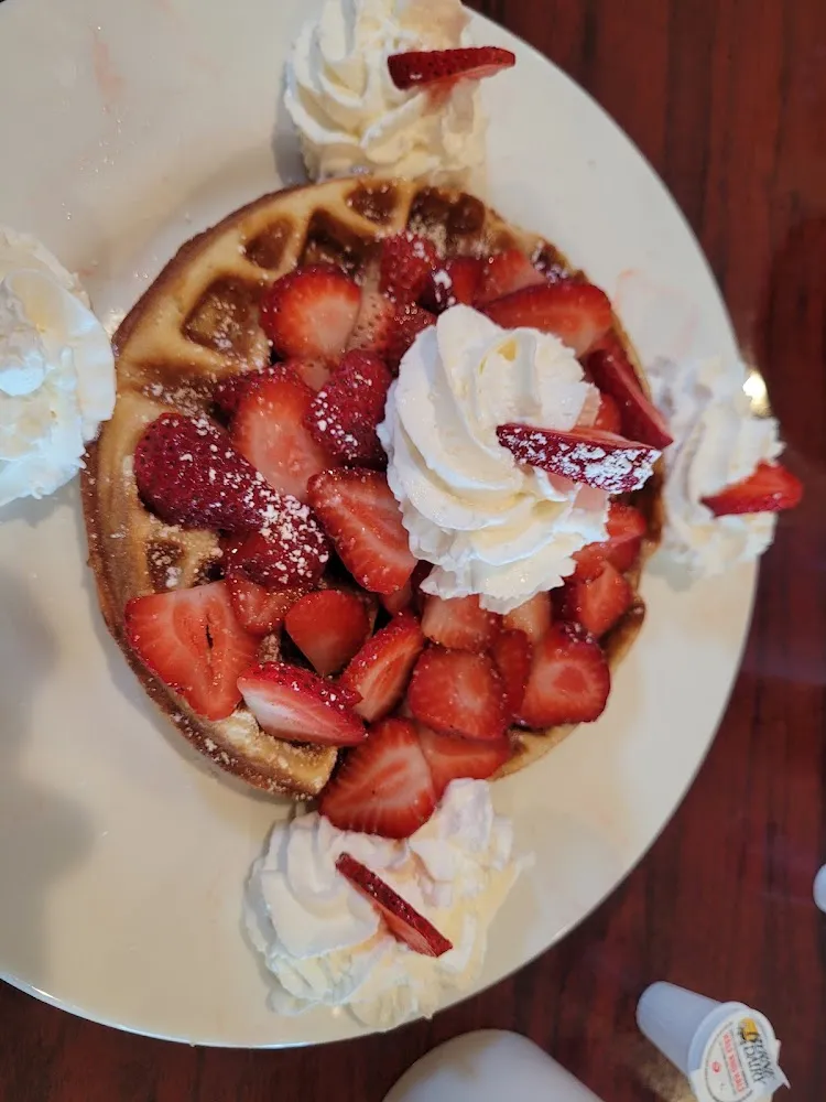 Waffle w Peaches